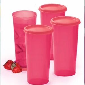 Tupperware 16 oz Plastic Tumbler Set of 4  with Lids Red Color